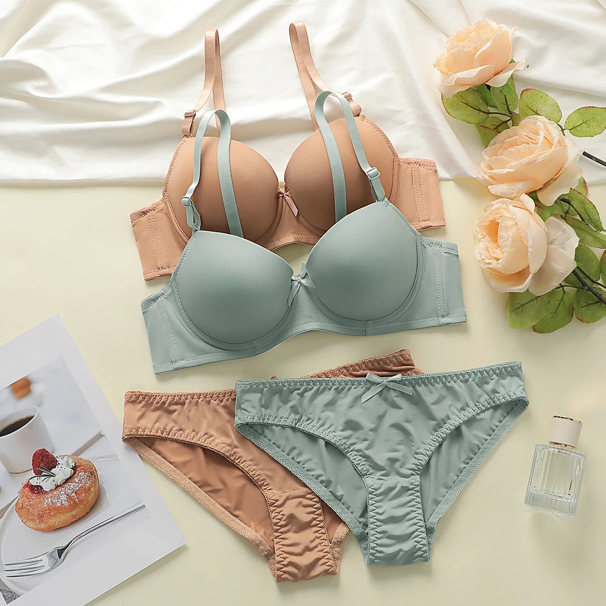 Floral Lace Underwire Push-Up Bra & Panty Set