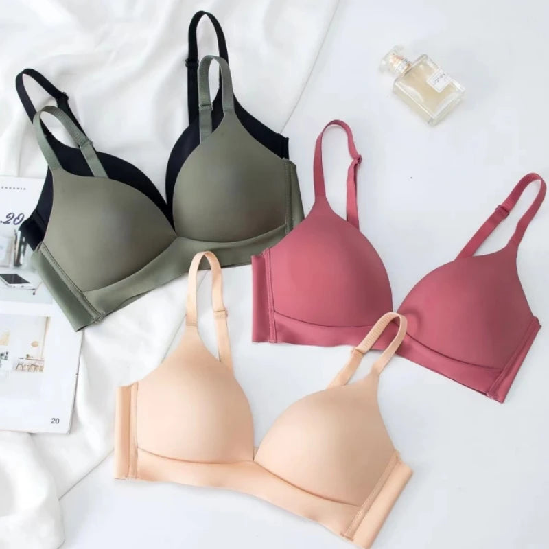 Seamless Deep V Push-Up Bra – Wireless Comfort Fit